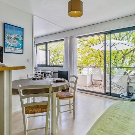 Appartement Dauphine - Welkeys Ла Рошел Екстериор снимка